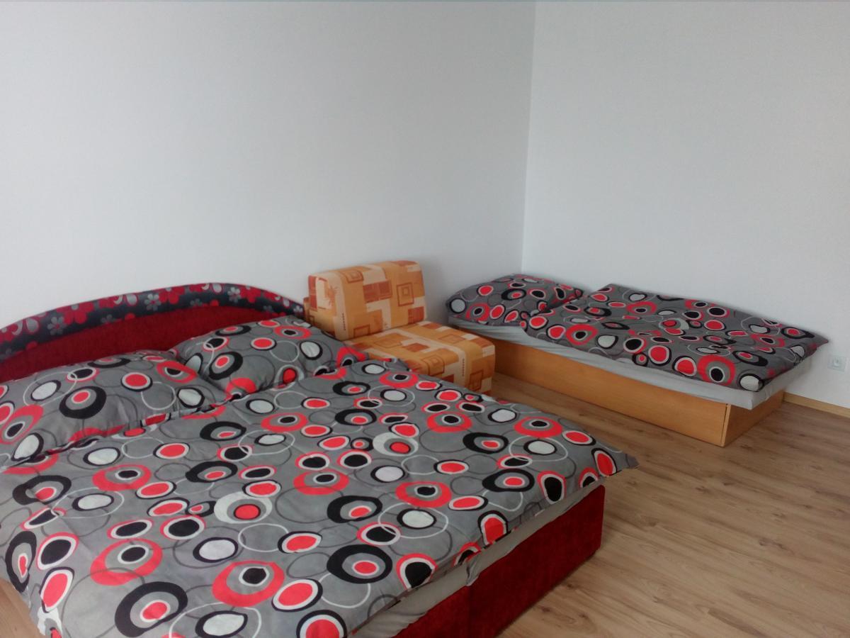 Privat U Damiana Apartman Veľký Slavkov Kültér fotó
