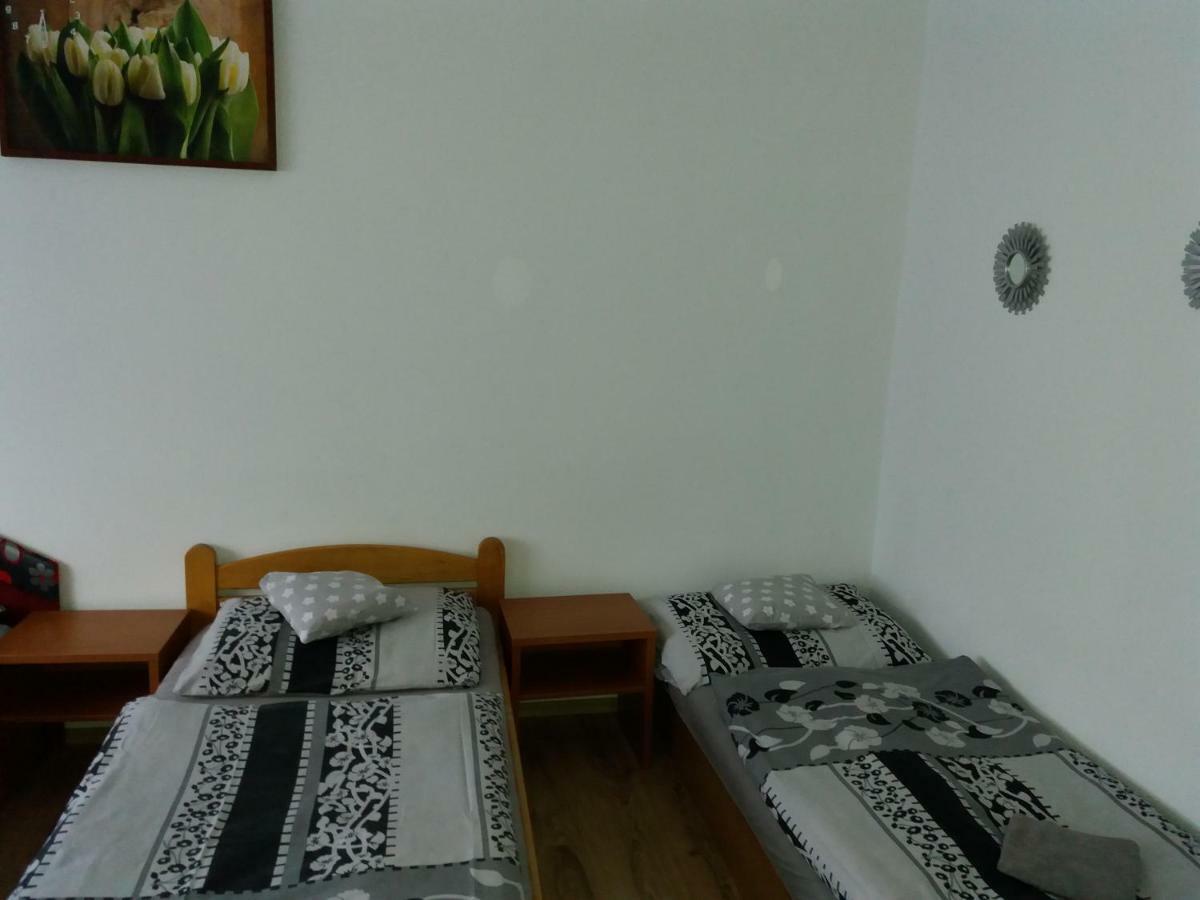Privat U Damiana Apartman Veľký Slavkov Kültér fotó