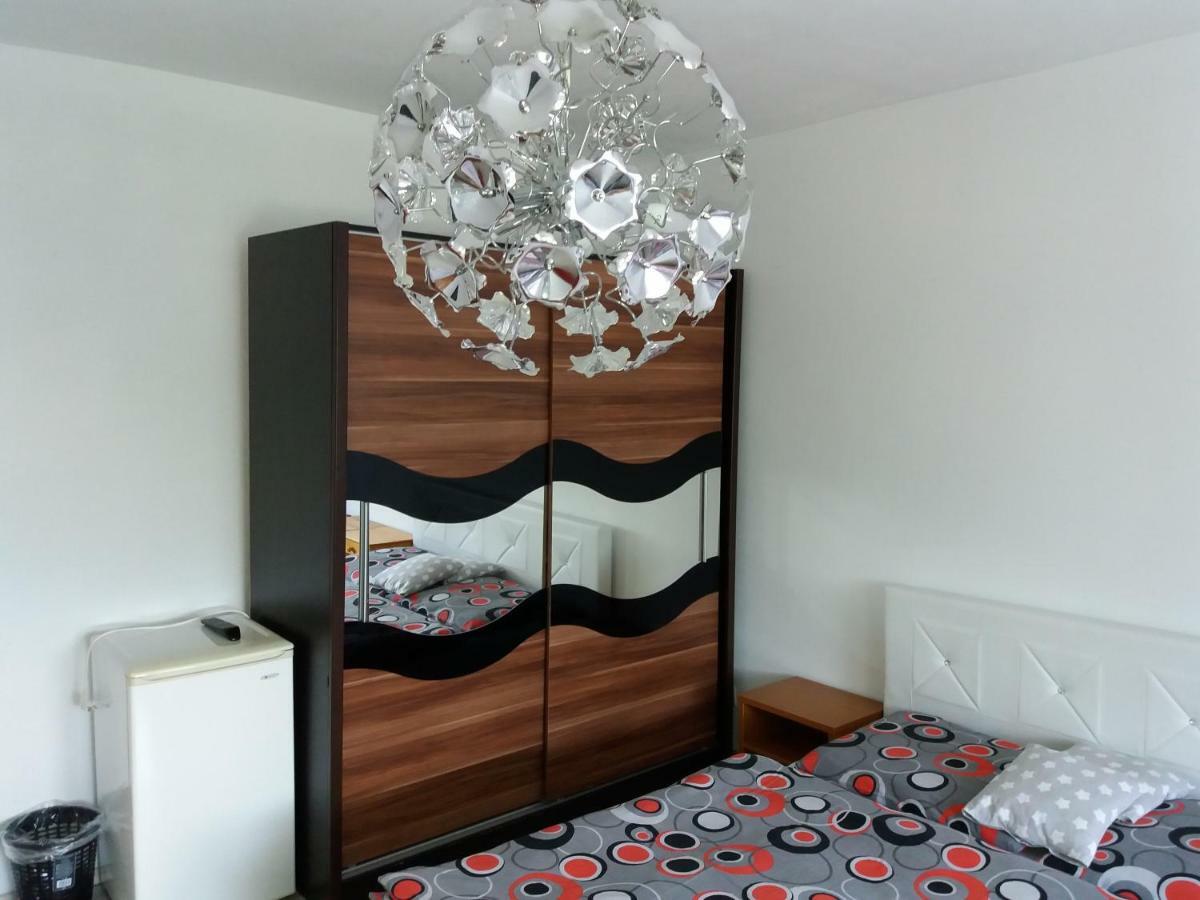 Privat U Damiana Apartman Veľký Slavkov Kültér fotó