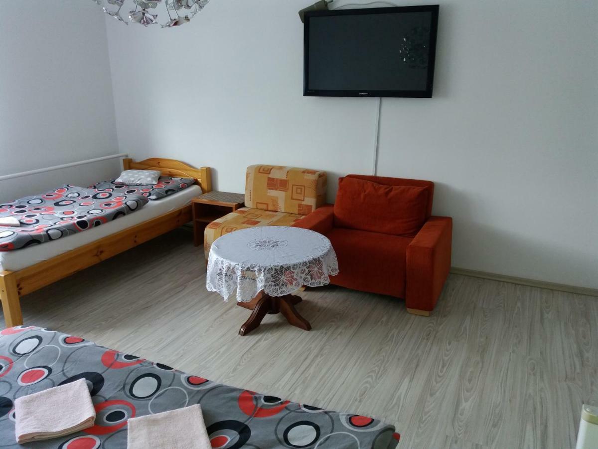 Privat U Damiana Apartman Veľký Slavkov Kültér fotó