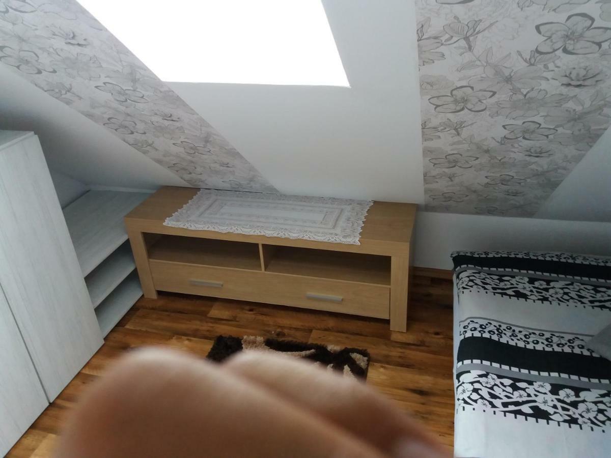 Privat U Damiana Apartman Veľký Slavkov Kültér fotó